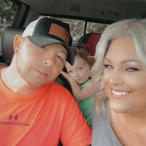 Meet your Posher, Becky